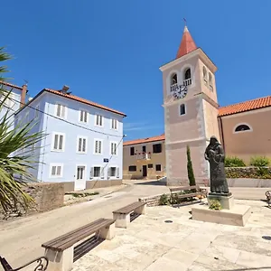  Hostel Adria